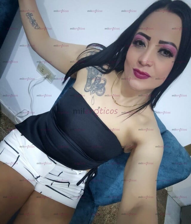 FOTOS DE DAMA EXCLUSIVAMENTE IDEAL PARA RELAJARSE EN UN BUEN MOMENTO DE PLACER Y PASIÓN