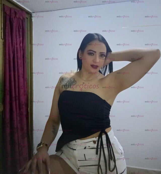 FOTOS DE DAMA EXCLUSIVAMENTE IDEAL PARA RELAJARSE EN UN BUEN MOMENTO DE PLACER Y PASIÓN