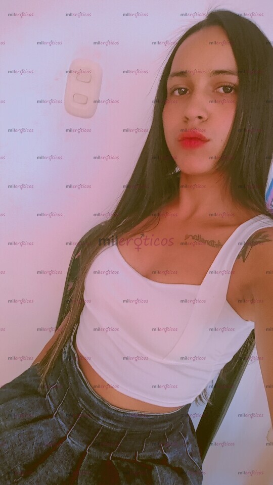 FOTOS DE HOLA SOY LUCIA CHICA LINDA Y JOVEN LISTA PARA COMPLACERTE Y HACERTE PASAR UN RAT