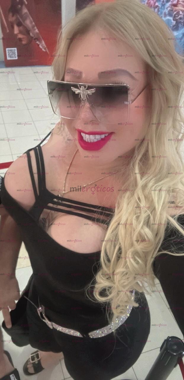 FOTOS DE MICHELLE TRANS EXUBERANTE DE REGRESO CON LUGAR CÉNTRICO