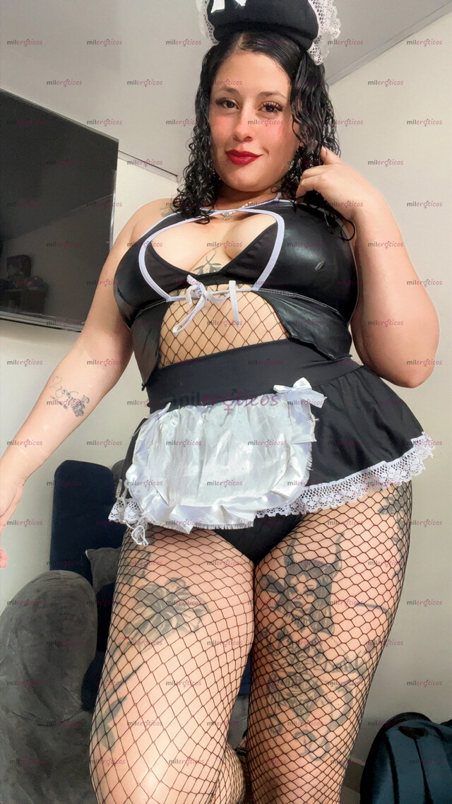 FOTOS DE DÉJATE LLEVAR DE ESTA PERRA CON MUCHAS GANAS DE DARTE PLACER