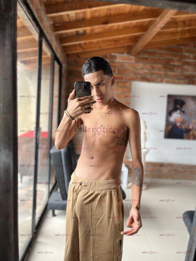 FOTOS DE VERGON DISPONIBLE. 21CM. ALGO SERIO SEGURO. Y MUY COMPLACIENTE