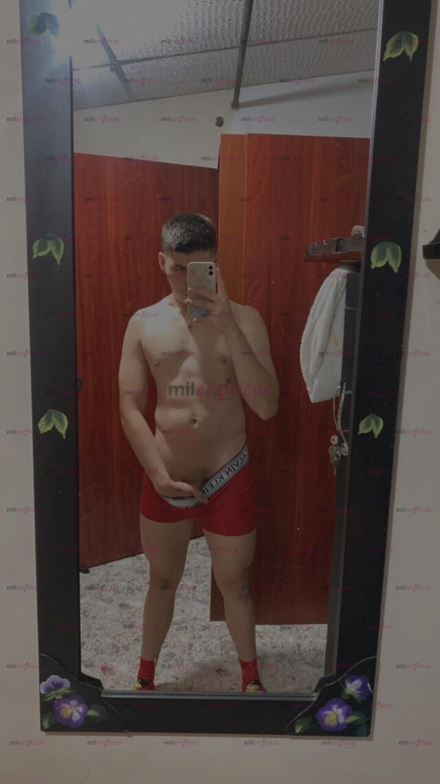 FOTOS DE SOY STEVEN , DISPUESTO A QUE LA PASEMOS CHIMBA