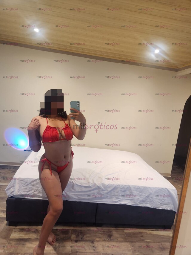 FOTOS DE SOFIA ESPECTACULAR MORENA CULONA MUY CALIENTE