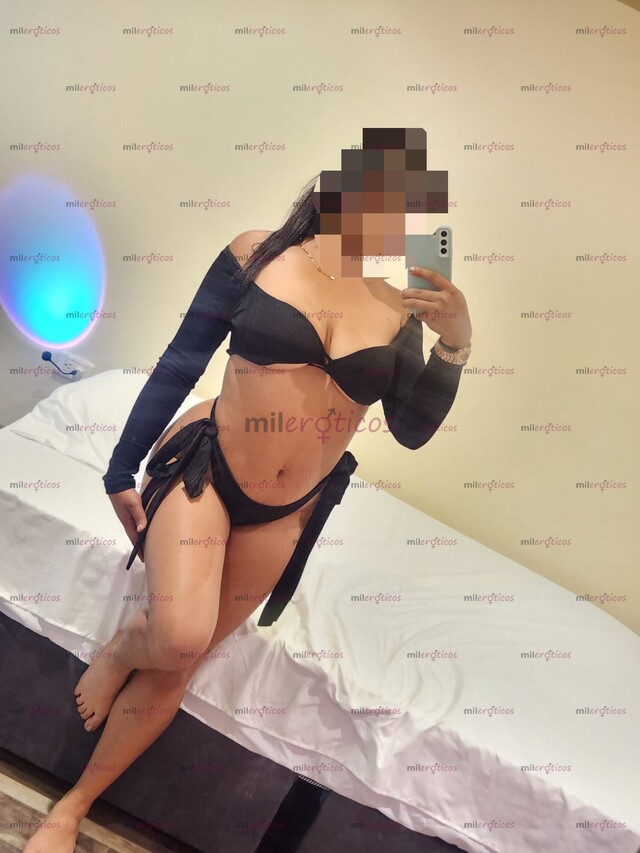 FOTOS DE SOFIA ESPECTACULAR MORENA CULONA MUY CALIENTE