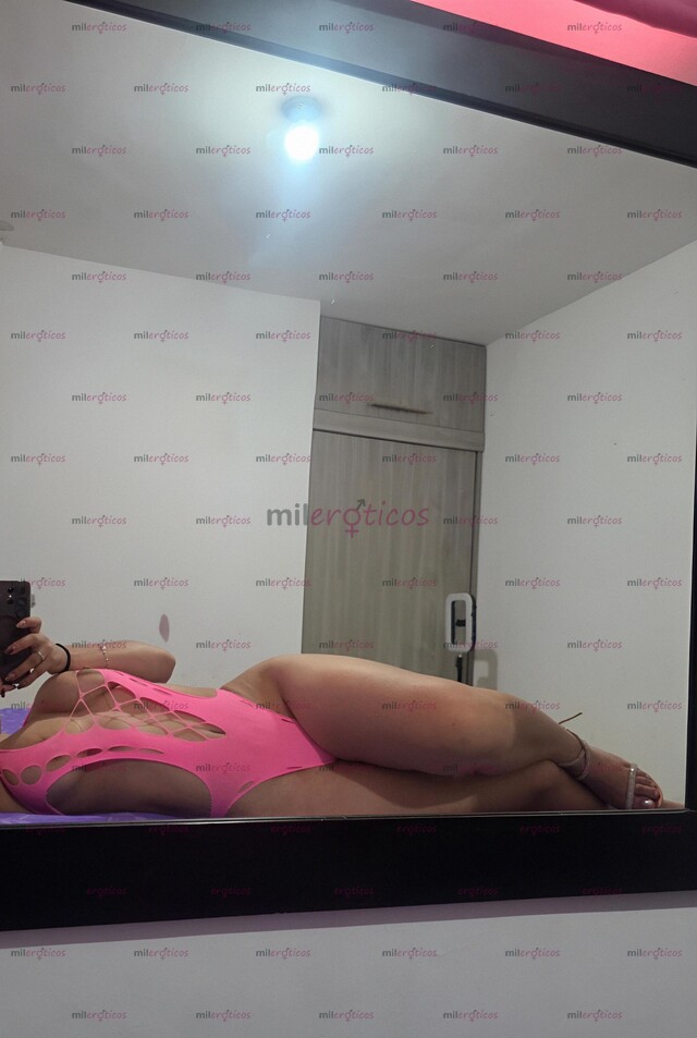 FOTOS DE SOY NICOL LISTA PARA LLENARTE DE PLACER EN LA CAMA