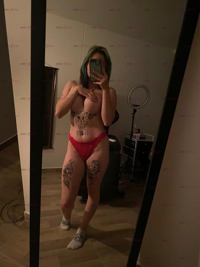FOTOS DE JOVEN TATUADA, TETONA CON GANAS DE CUMPLIR TUS FANTACIAS DESDE10K