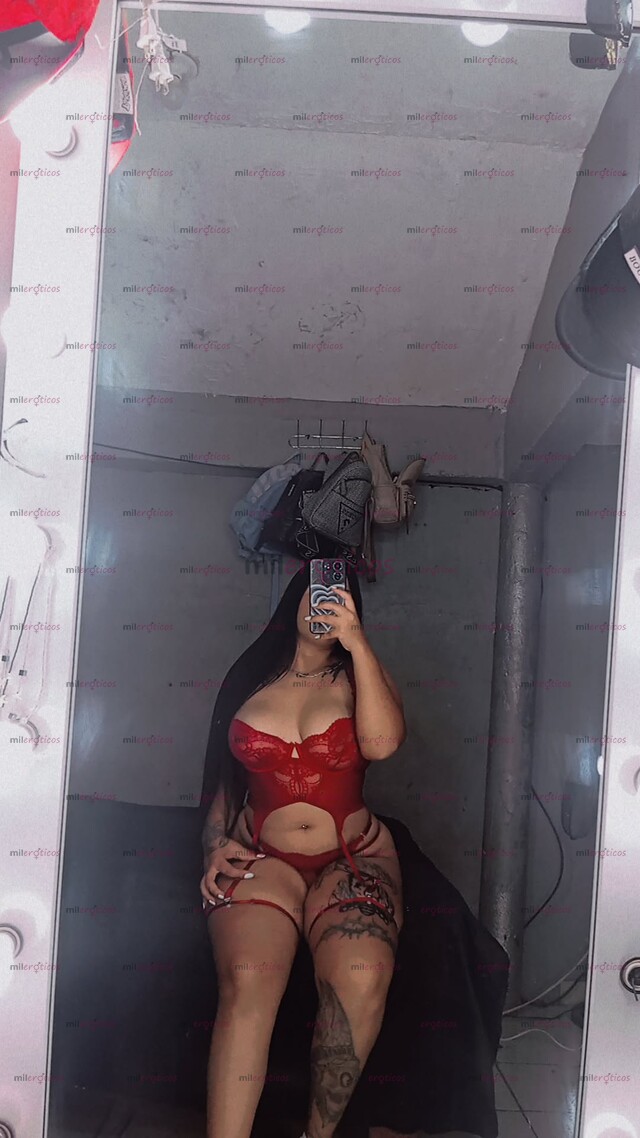 FOTOS DE MORENA CALIENTE VEN PASEMOS UN BUEN RATO