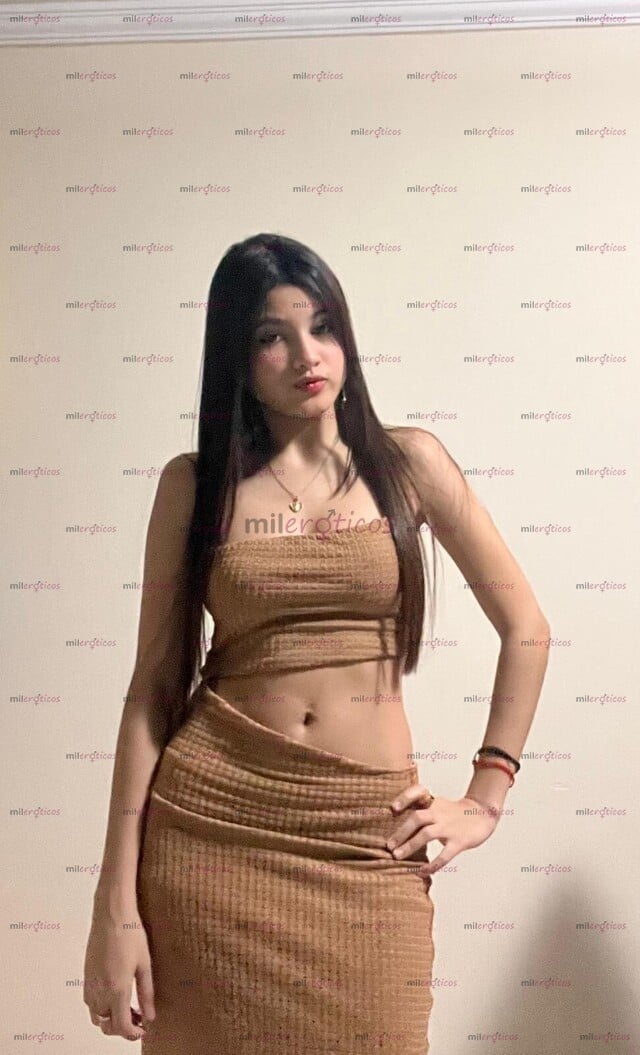 FOTOS DE DÍA DE PROMO BLANQUITA SÚPER CACHONDA LISTA PARA TI