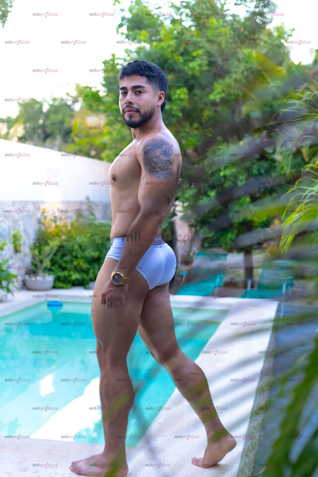 FOTOS DE IKER CHICO DEPORTISTA, MORBOSO Y CALIENTE. DISPUESTO A PASARLA RICO CONTIGO