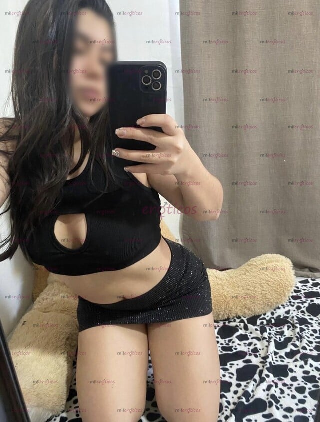 FOTOS DE ELIZABETH UNIVERSITARIA DE 20 AÑOS, TIERNA Y JUGUETÓN AL 100% REAL
