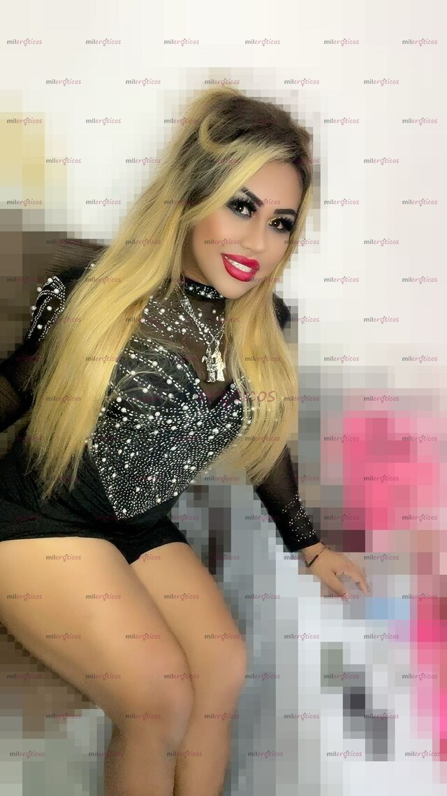 FOTOS DE DAME RICO EN 4 ME ABRO LAS NALGAS PARA QUE SE VALLA TODA VEN DAME LECHE