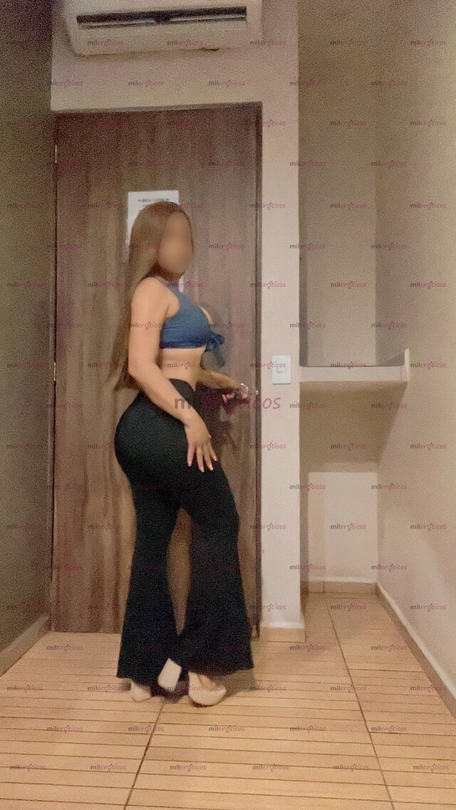 FOTOS DE VIOLETA PRUEBA MIS RICAS NALGAS, LISTA PARA ME PONGAS EN CUATRO.