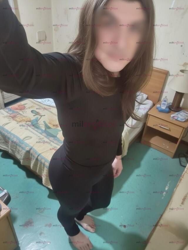 FOTOS DE LESLIE, LA PUTITA SUMISA QUE NUNCA TE DIRA QUE NO USAME COMO QUIERAS