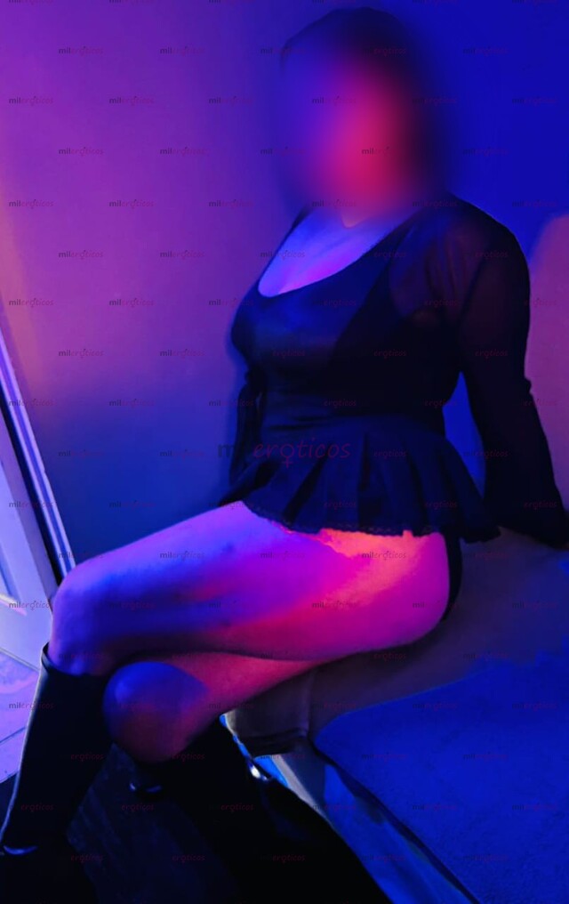 FOTOS DE SOL,...SEXY SEÑORITA CON HABILIDADES AL PLACER