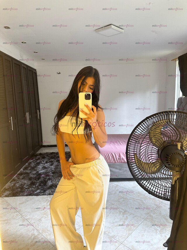 FOTOS DE NALGONCITA, PRECIOSA, CARIÑOSA, ISIS DISPONIBLE BB