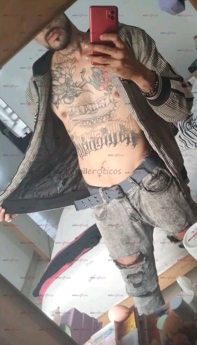 FOTOS DE HOLA SOY ASMODEO, ALTO, BARBON, TATUADO, GUAPO BIEN DOTADO ATLETICO