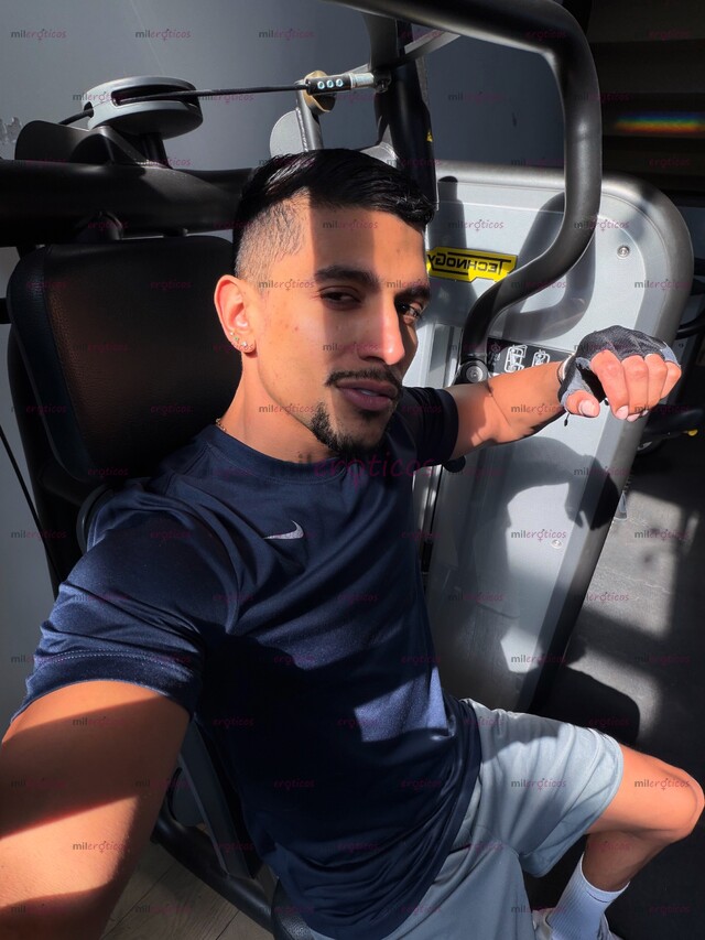 FOTOS DE MACHO COLOMBIANO, ACTIVO COMPLACIENTE Y DIVERTID . HOT