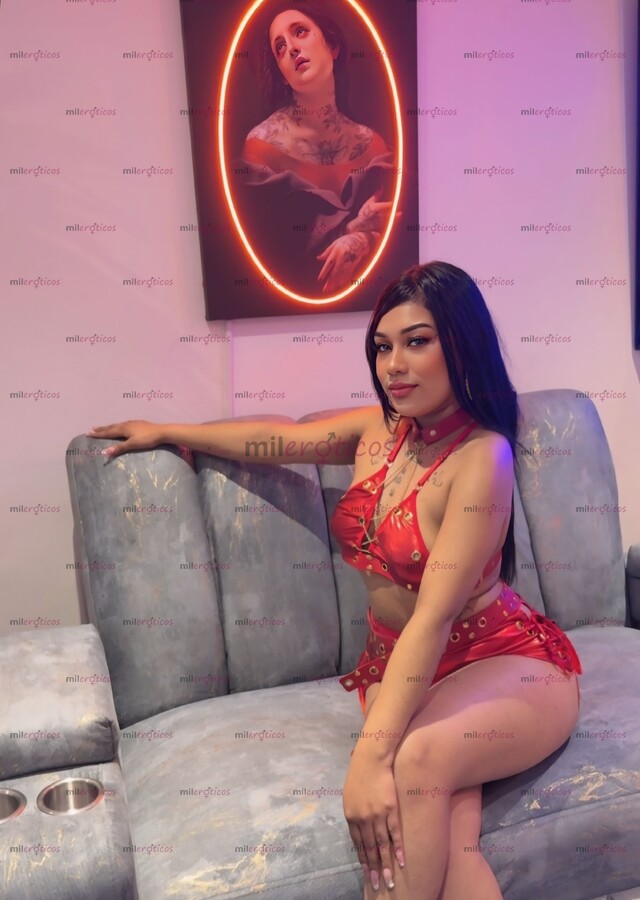 FOTOS DE SOY CHICA CON SENOS GRANDES PARA PODER TENER TU PENE ENTRE ELLOS