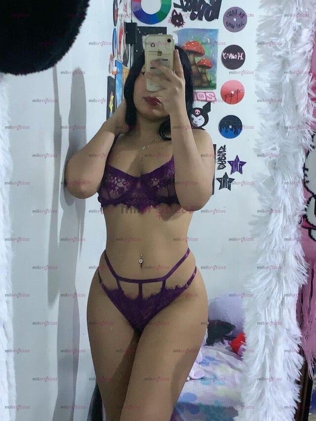 FOTOS DE BLANQUITA CON MIRADA DE ZORRA, VEN ESTOY ABURRIDA QUIERO SEXO
