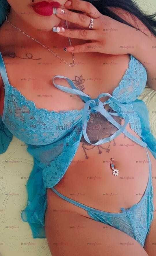 FOTOS DE UNA MORENA ARDIENTE EN LA CAMA VEN A DISFRUTARME