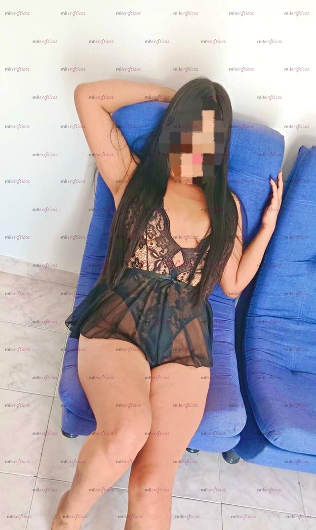 FOTOS DE NIÑA BLANQUITA PELINEGRA 22 AÑOS TETONCITA