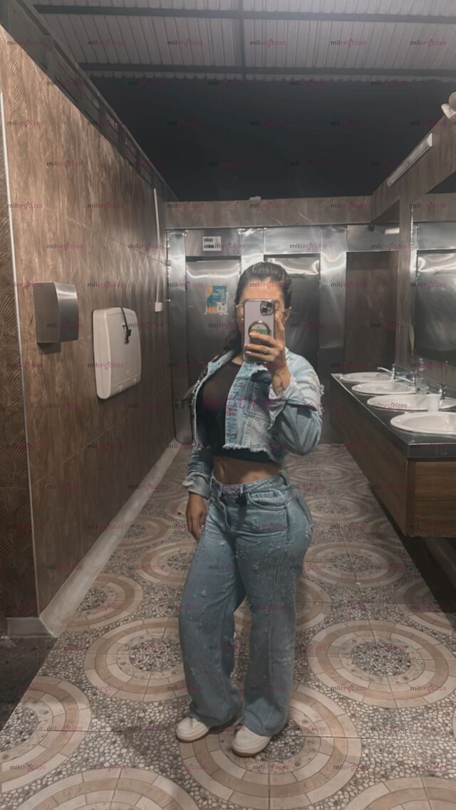 FOTOS DE DULCE Y SEXY CHAPARRITA BUENOTA ME DEJO COMER TODITA