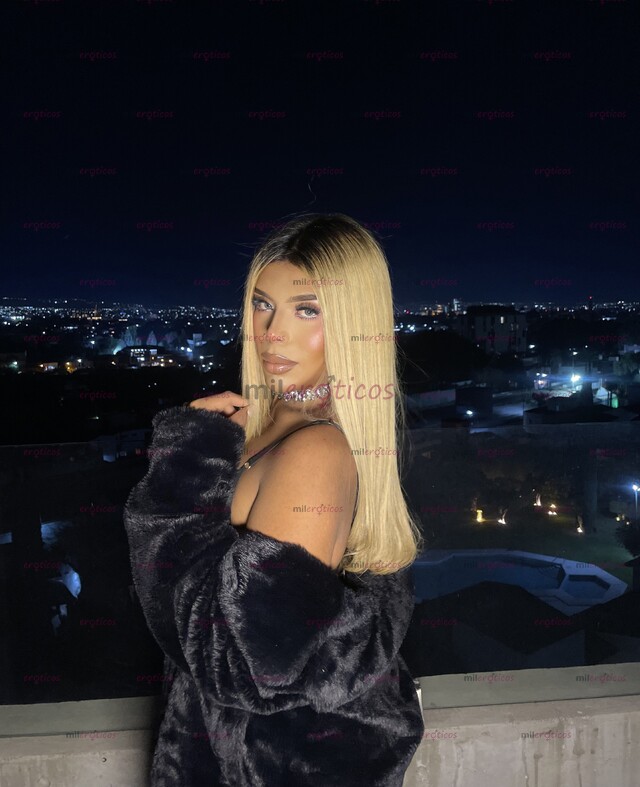FOTOS DE DE REGRESO A TU CIUDAD ÚNICOS DÍAS BRIANA FERRER 22 CM