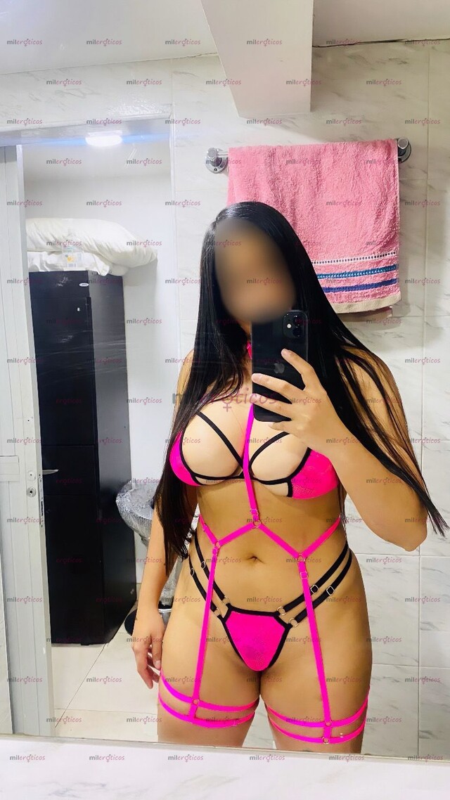 FOTOS DE SERVICIOS VIRTUALES LINDA CHICA ATRACTIVA DE 24 AÑOS CON GANAS DE COMPLACERTE