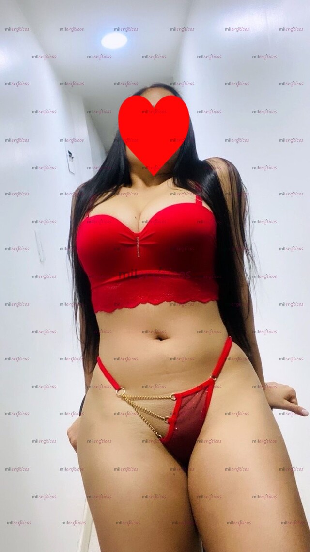 FOTOS DE SERVICIOS VIRTUALES LINDA CHICA ATRACTIVA DE 24 AÑOS CON GANAS DE COMPLACERTE