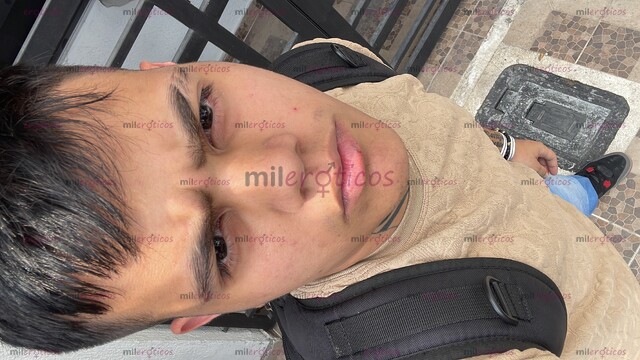 FOTOS DE CHICO CALIENTE EN BUSCA DE DIVERSIÓN Y PLACER