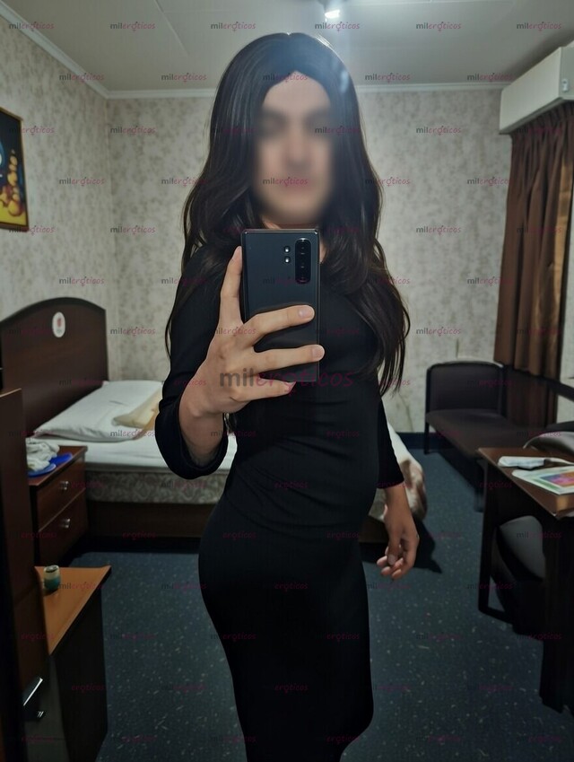 FOTOS DE LESLIE, LA PUTITA SUMISA QUE NUNCA TE DIRA QUE NO USAME COMO QUIERAS