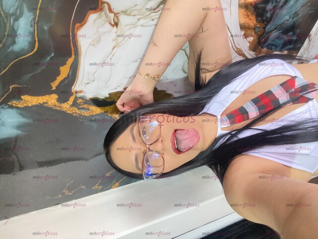 FOTOS DE BELLA MAMADORA SEXY CUERPO NATURAL