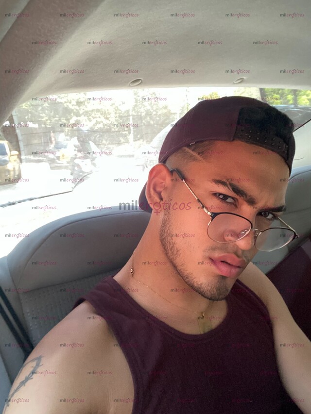 FOTOS DE MORENO GUAPO NUEVO EN LA CIUDAD COMPLACIENTE