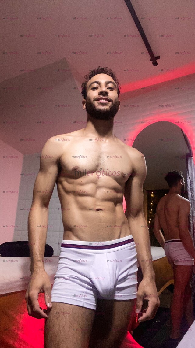 FOTOS DE EXCELENTE SERVICIO DE MASAJES Y VENTA DE CONTENIDO XXX