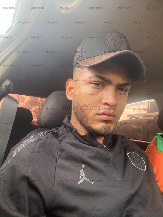 FOTOS DE MORENO GUAPO NUEVO EN LA CIUDAD COMPLACIENTE