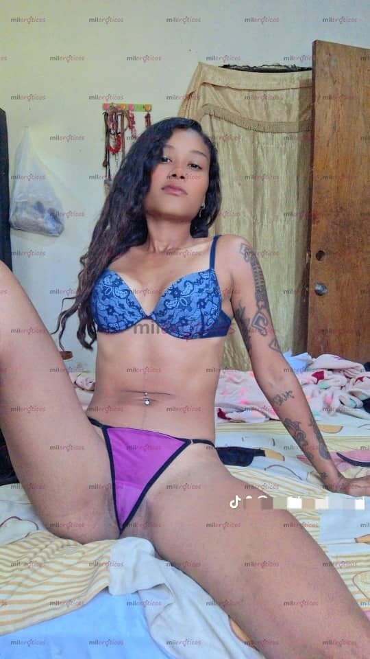 FOTOS DE HOLA AMOR AQUÍ ESTÁ TU FLAQUITA BELLA Y HERMOSA PARA COMPLACERTE