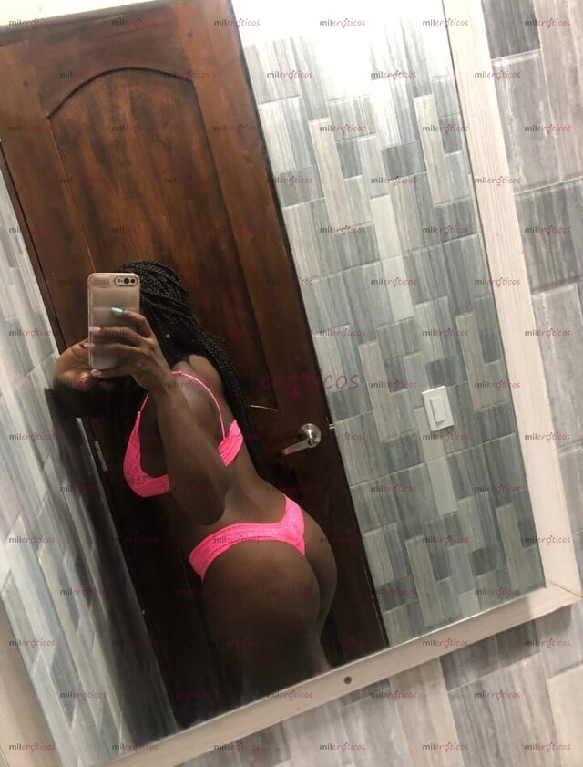 FOTOS DE MORENASA DIVA DE DIVAS CUERPO CELESTIAL CURVAS DE INFARTO . MUÑECA VIP KAREN