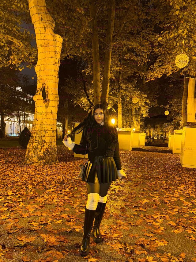 FOTOS DE IRIIS SERVICIO A DOMICILIO PARA HOMBRES SOLVENTES