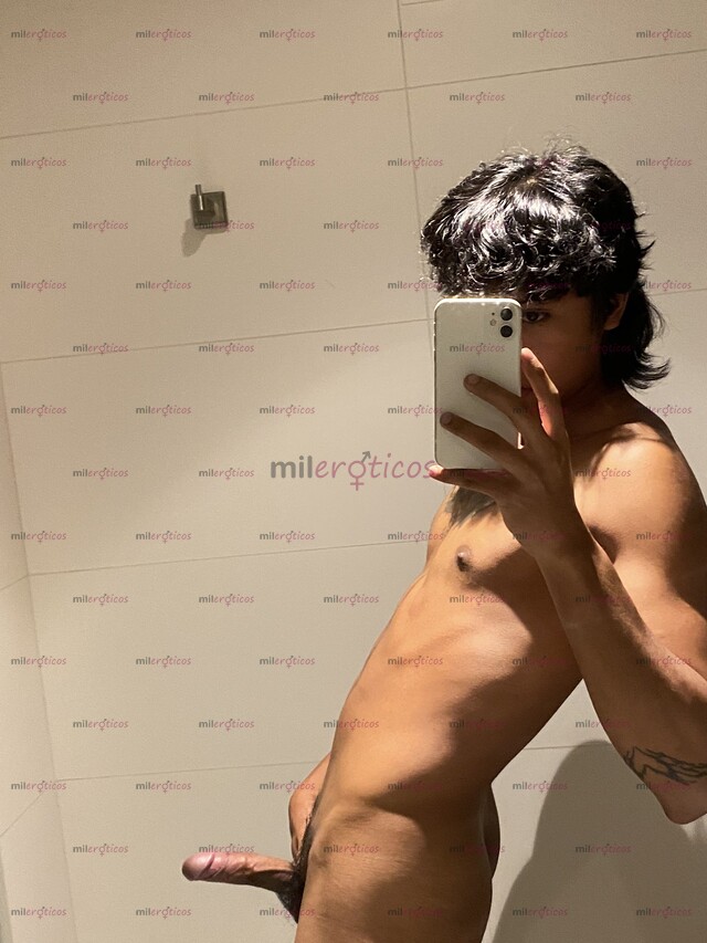 FOTOS DE DISPONIBLE, SUMISO Y CON GANAS DE COMPLACERTE