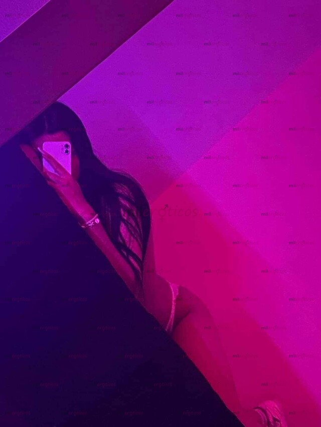 FOTOS DE POLLITA DE 19 FEMENINA NUEVA Y EXCLUSIVA EN LA CIUDAD 3132284038