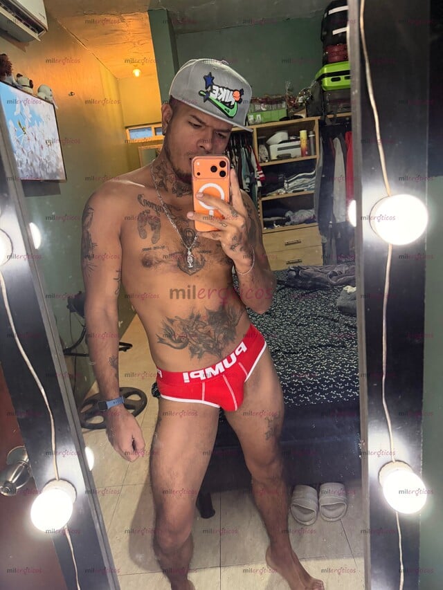 FOTOS DE CHACAL BISEXUAL VERGON Y NALGÓN VARONIL TATUADO 20CM MTY