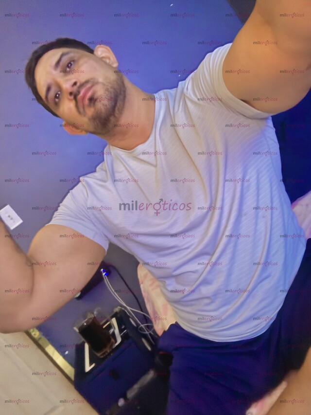 FOTOS DE HOLA SOY DAVID HOMBRE COMPLACIENTE CALIENTE TU LUGAR O EL MIO