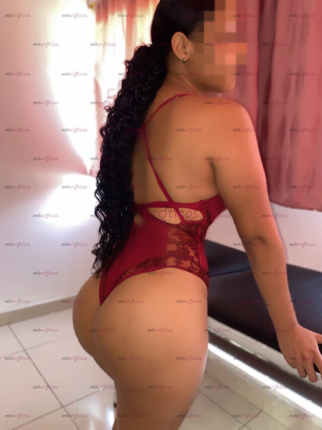 FOTOS DE REBECA HERMOSA JOVEN PELI LARGA, MORENITA APRETADITA EDUCADA COMPLACIENTE