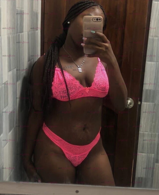 FOTOS DE KAREN HERMOSA MORENA ACUERPADA DIVINA MUY CARIÑOSA DISPUESTA A ATENDERTE REY