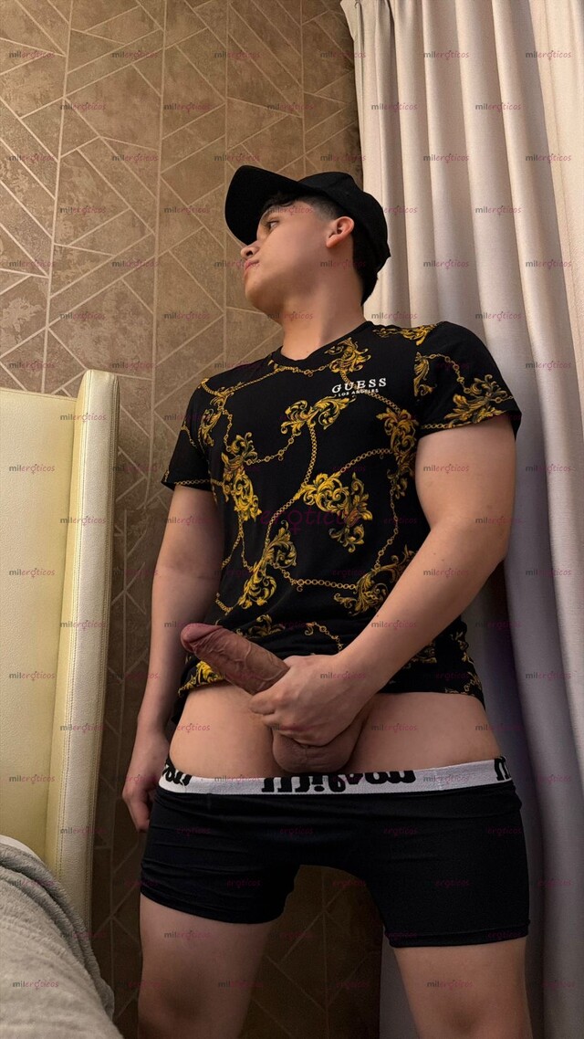 FOTOS DE JOVEN COLOMBIANO DE PASO EN TU CIUDAD VERGON Y LECHERO