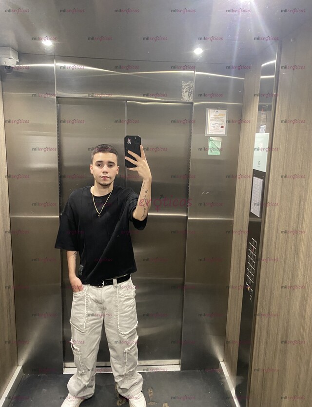 FOTOS DE DISPONIBLE PAISA VERGON LECHERO CON GANAS DE PASAR UN BUEN RATO