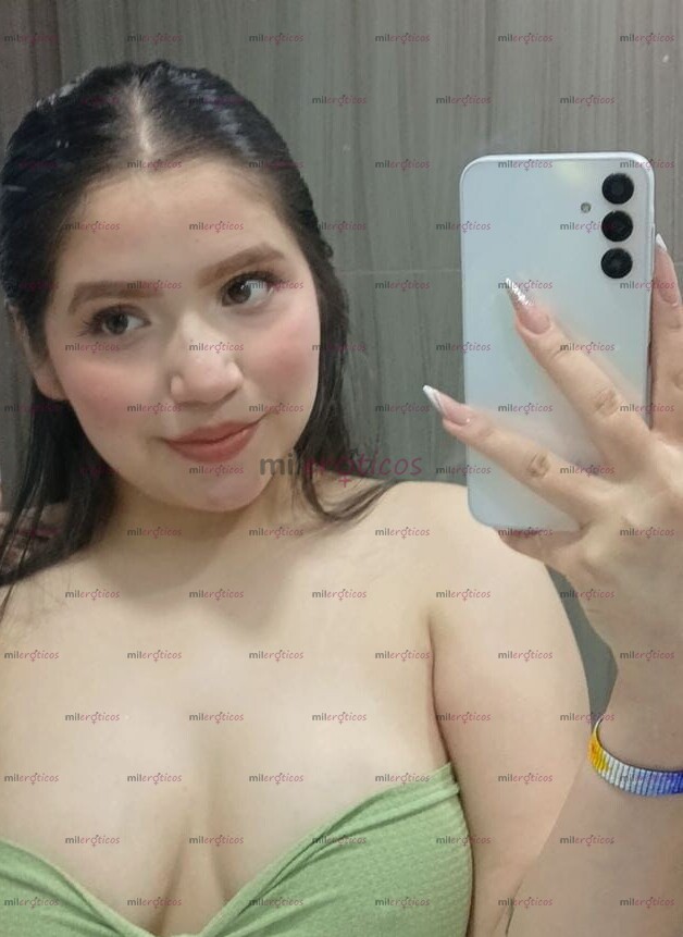 FOTOS DE SOY UNA CHICA RELAJADA DE 18 AÑO VENGO A COMPLACER TUS DESEOS CHUPAR TU PENE