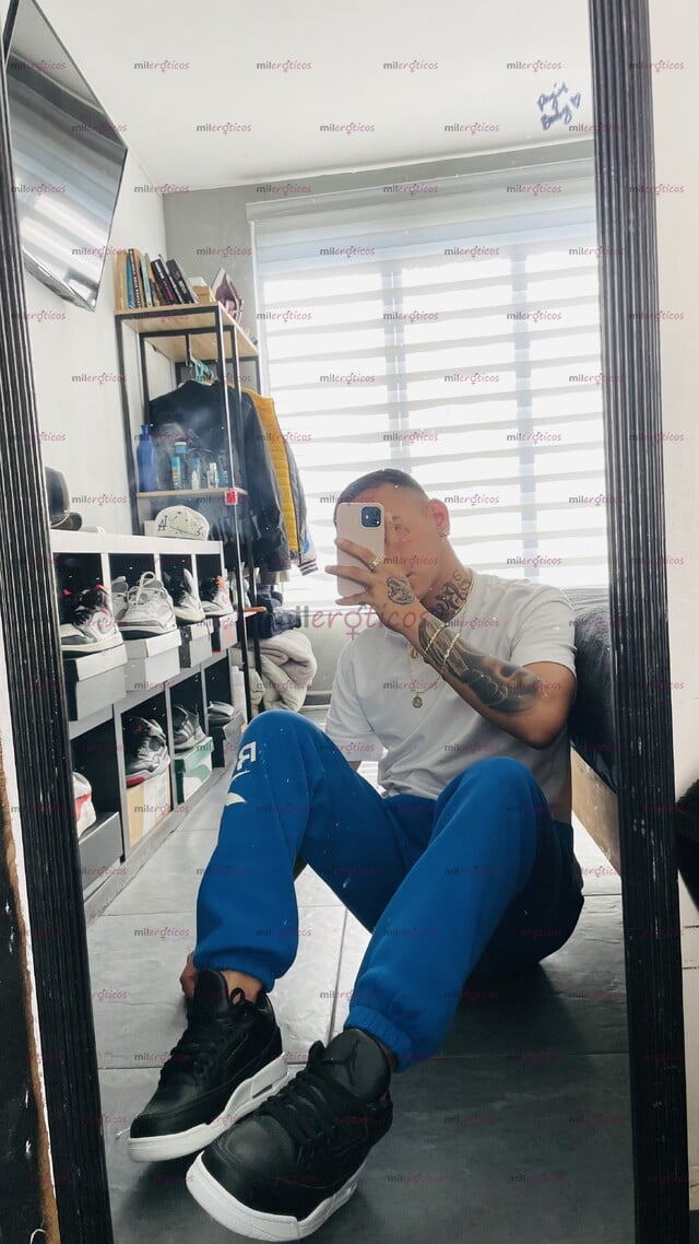FOTOS DE CANDAS HOMBRE CHAKALON TATUADO VARONIL GUAPO Y BIEN RICO