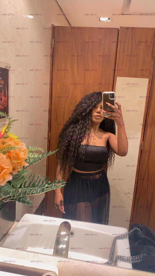 FOTOS DE DOMINICANA PELO CHINO ,SIMPÁTICA ,BUENA PLATICA ,BUENA COMPAÑÍA Y MUY SEXI